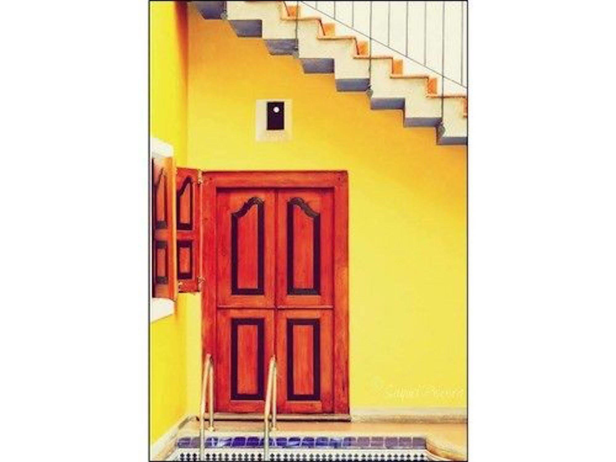 Capers Bed & Breakfast Colombo